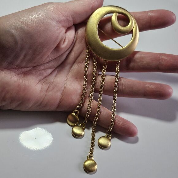 Tona Jewelry Signed Gold Design Swirl Brooch 4 CharmsDangling from 4 Chains